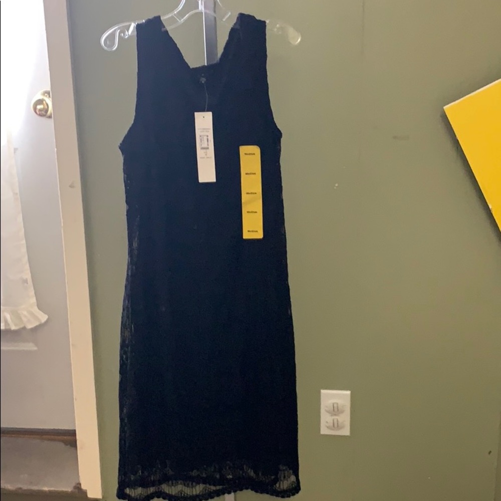 NWT Tiana B. lacy adorable dress